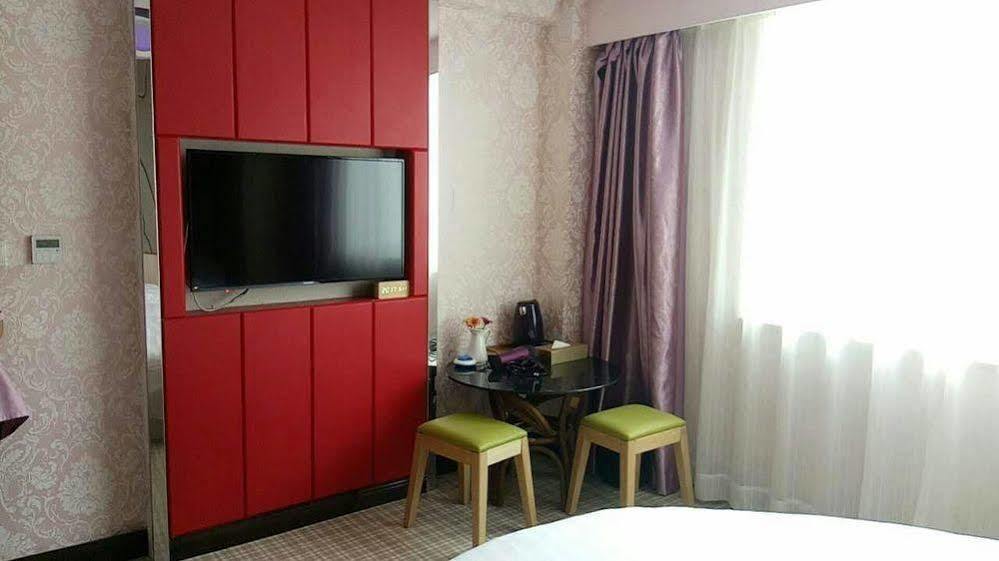 Coinfamily Hotel Šanghaj Exteriér fotografie